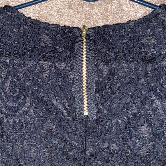 LBD - Picture 4 of 4